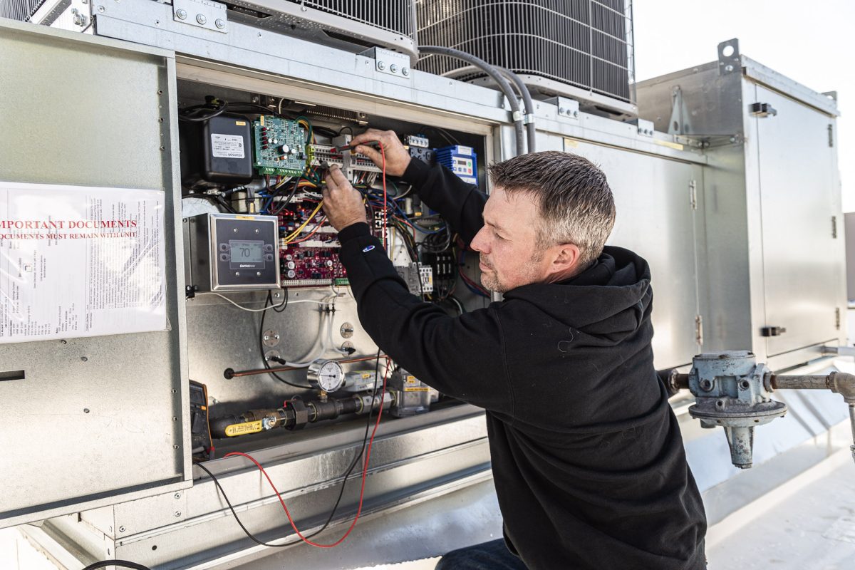 Preparing Your HVAC System for the Transition from Winter to Spring/Summer
